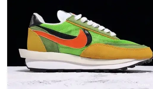 Nike BV0073-300 LD sacai Green Gusto  Waffle 0604